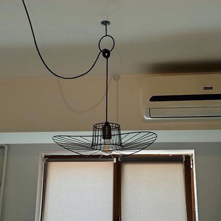 Modern Flat - Apartament Nou Aproape De Spital Si Aeroport Яссы Экстерьер фото
